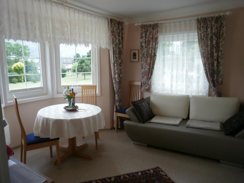Haus Thon Daire Bodensdorf Oda fotoğraf